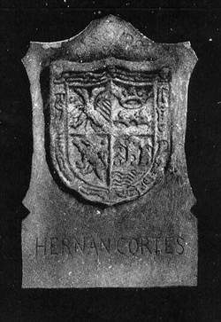 Escudo de Armas de Hernán Cortés, que estuvo en ese Convento.