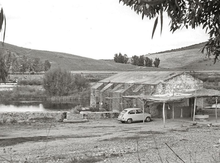 El molino de Lozano, reconvertido en Chiringuito. Década de los 60.