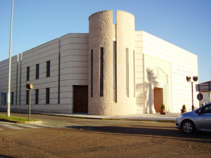 Fachadas Sur y Oeste del Centro Cultural