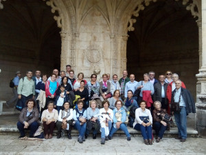 Fotografía de parte del grupo de participantes en el Viaje Cultural a Lisboa.