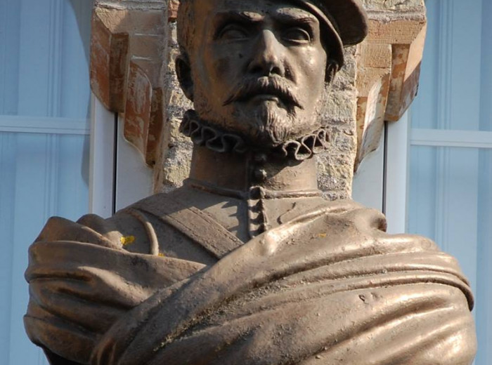 Busto de Cortés en el Palacio de los Montpensier