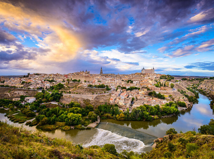 Imagen de Toledo desde el Mirador del Valle, coincidente con el elegido por el Greco.