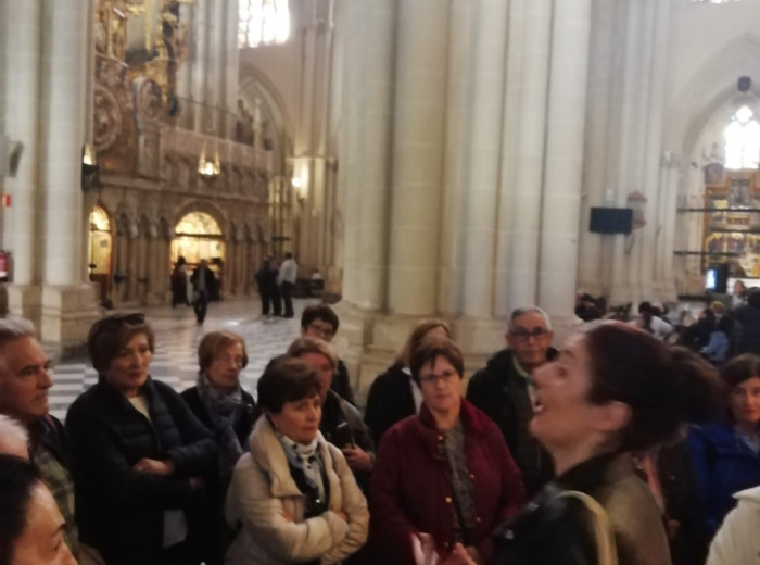 Visitando el interior de la catedral primada
