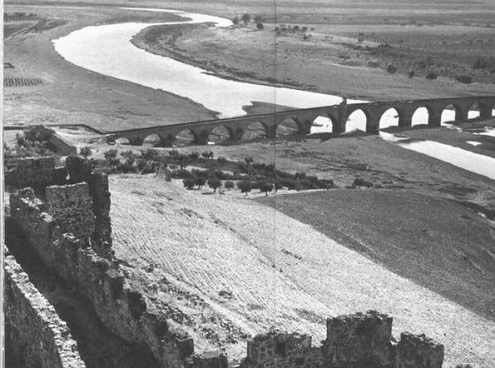 Puente de época barroca. (C.a. 1955)